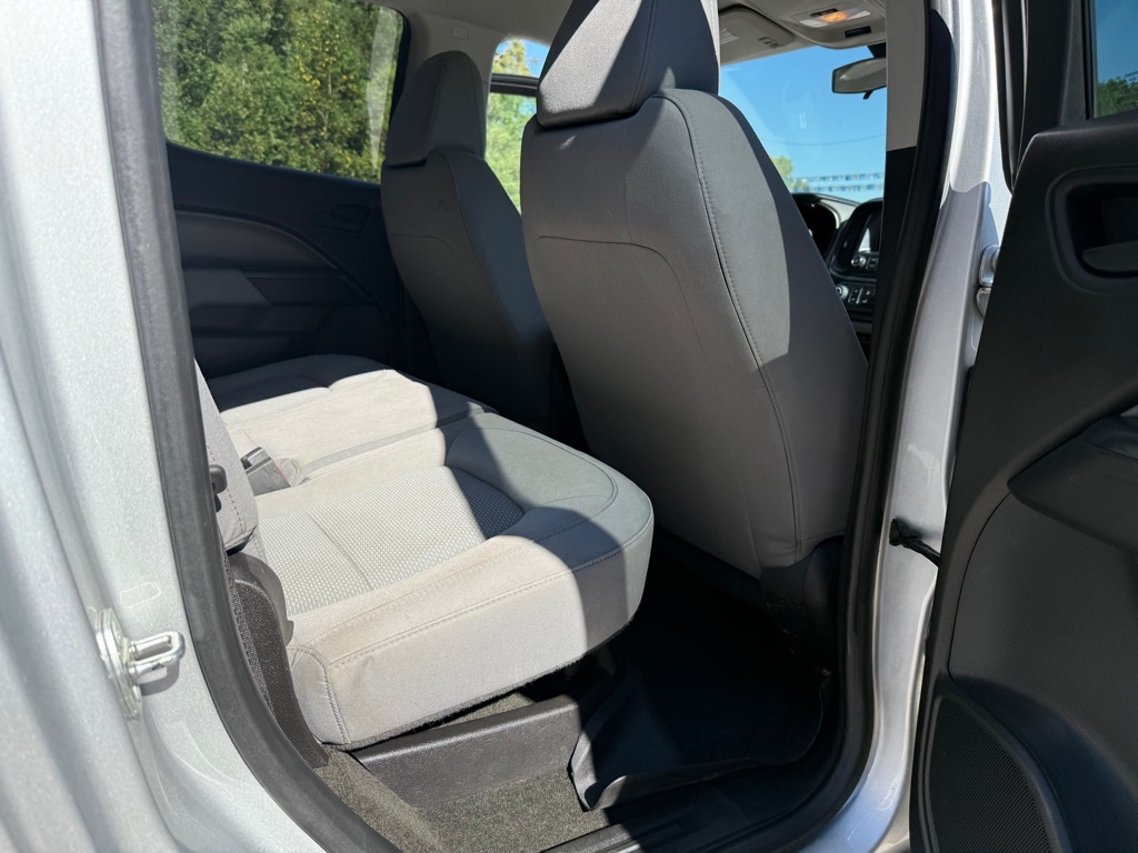 Chevrolet Colorado Work Truck Crew Cab 4WD Short Box 2017 Chevrolet Colorado Work Truck Crew Cab 4WD Short Box 2017