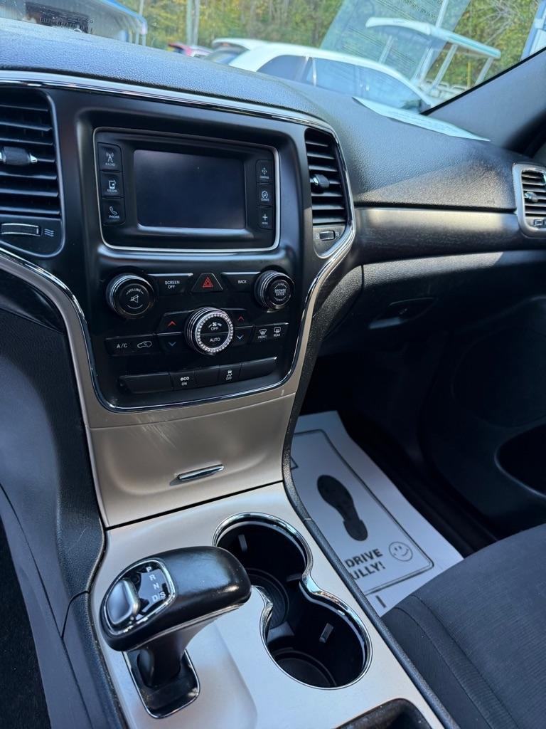 Jeep Grand Cherokee Laredo 4WD 2014