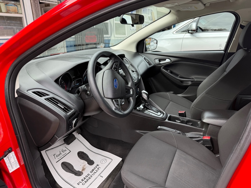 Ford Focus SE Sedan 2015 Ford Focus SE Sedan 2015