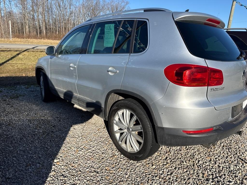 Volkswagen Tiguan S 2012