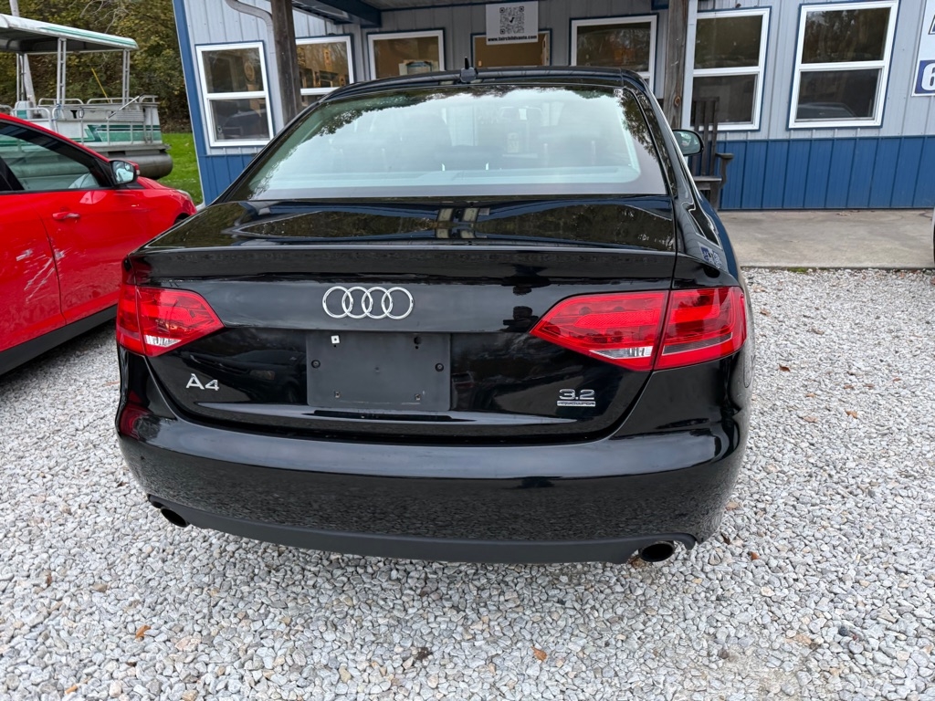 Audi A4 3.2 Sedan quattro Tiptronic 2009 Audi A4 3.2 Sedan quattro Tiptronic 2009