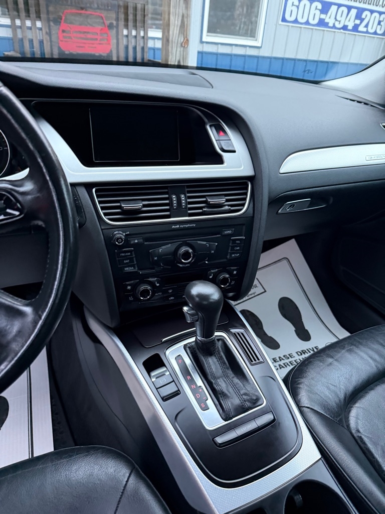 Audi A4 3.2 Sedan quattro Tiptronic 2009 Audi A4 3.2 Sedan quattro Tiptronic 2009