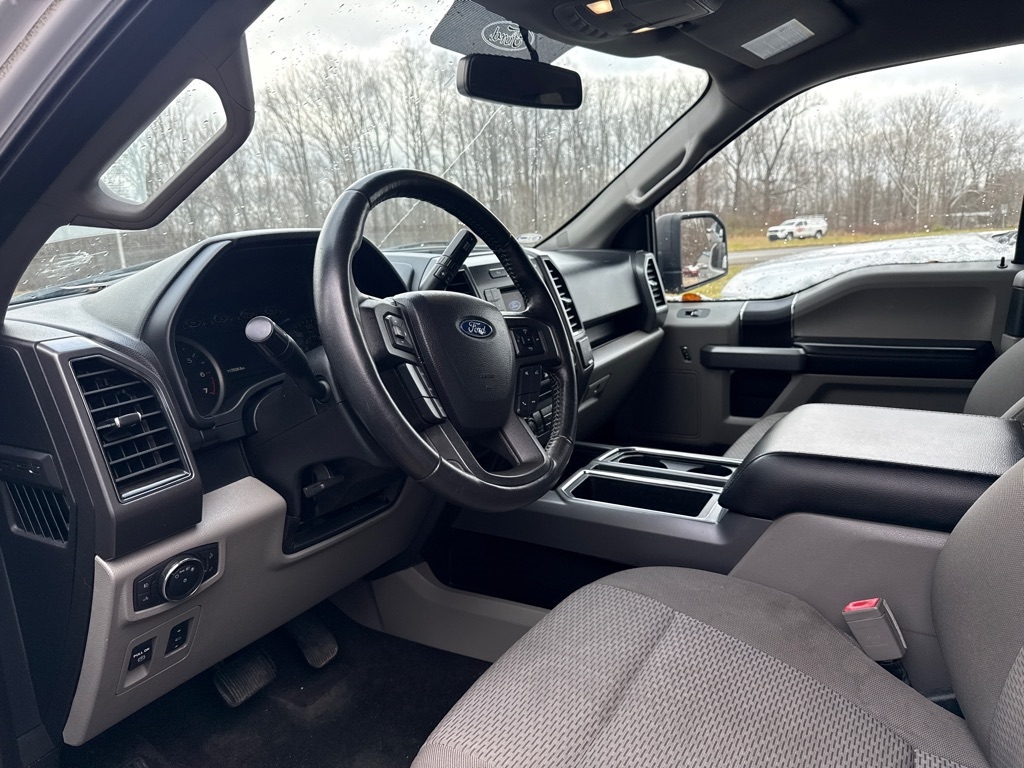 Ford F-150 XL SuperCab 8-ft. 2WD 2018