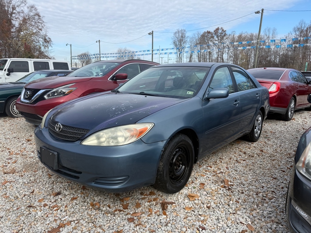 2004 Toyota Camry LE
