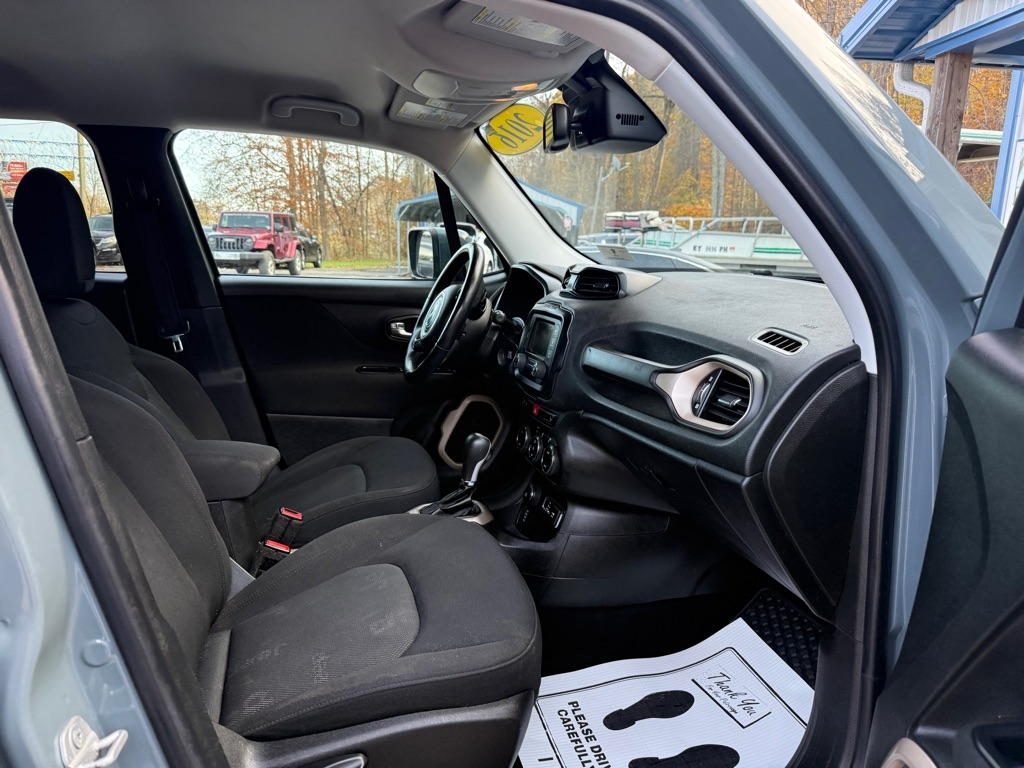 Jeep Renegade Latitude 4WD 2016