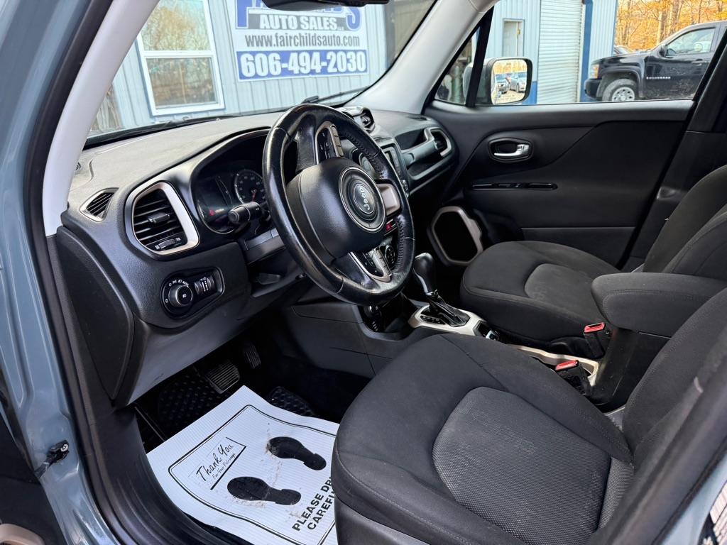 Jeep Renegade Latitude 4WD 2016