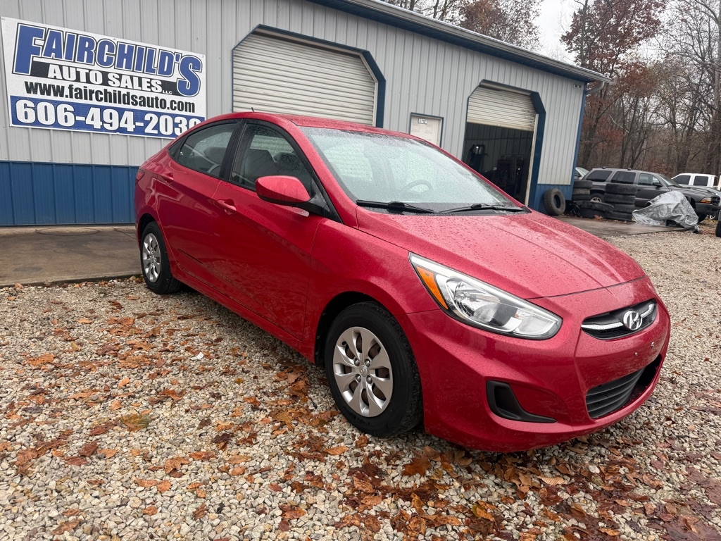 2015 Hyundai Accent GLS 4-Door 6A