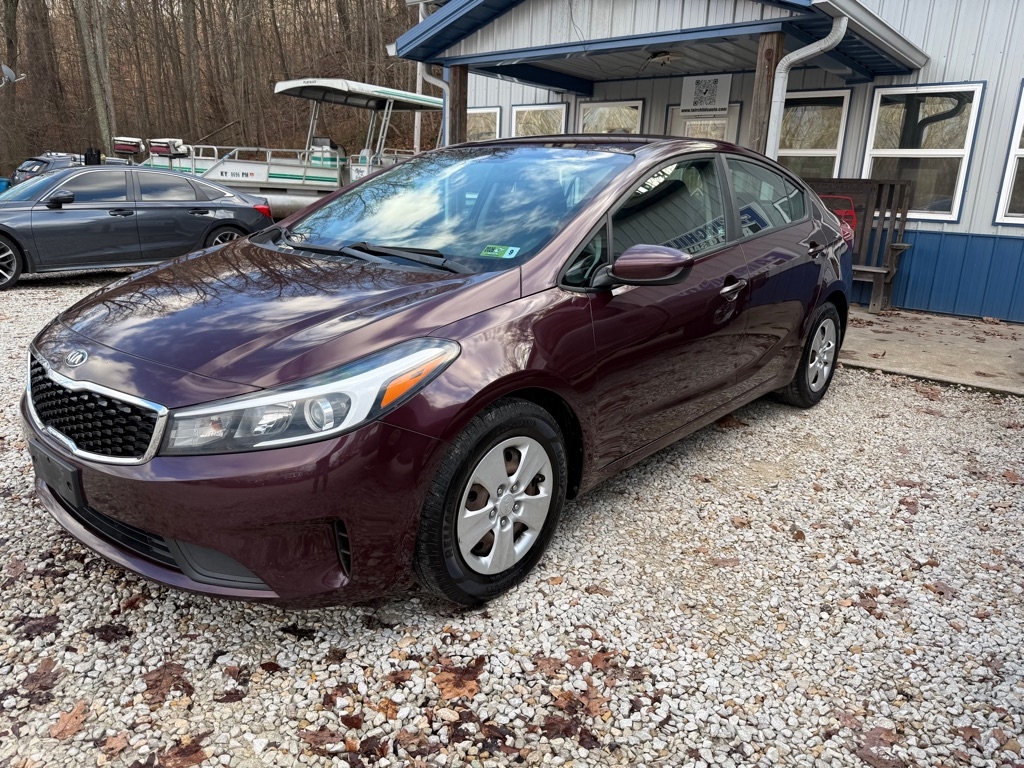 2018 Kia FORTE LX's photo