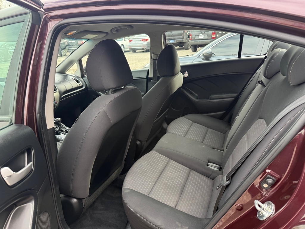 Kia Forte LX 6A 2017