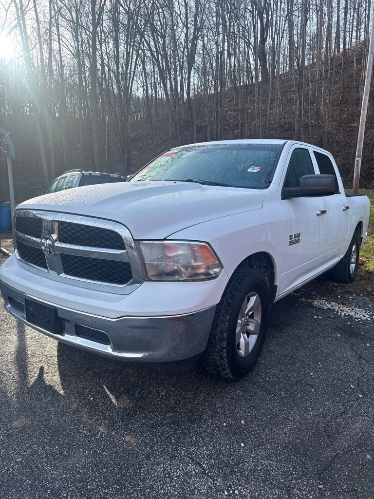 2013 RAM 1500 SLT Crew Cab SWB 4WD