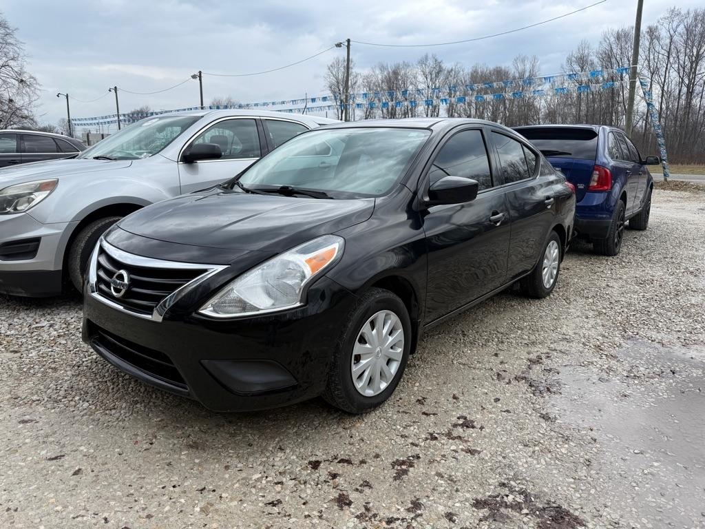 Nissan Versa 1.6 S 5M 2016