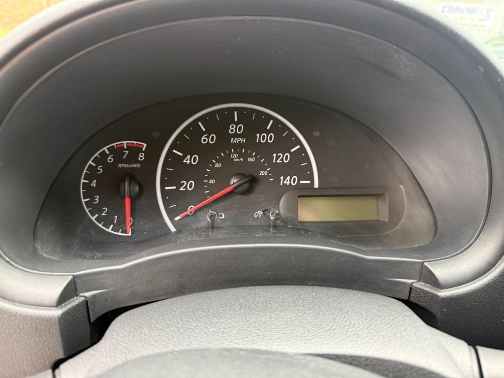 Nissan Versa 1.6 S 5M 2016