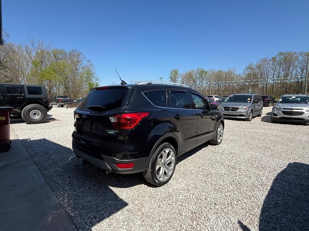 Ford Escape Titanium 4WD 2019