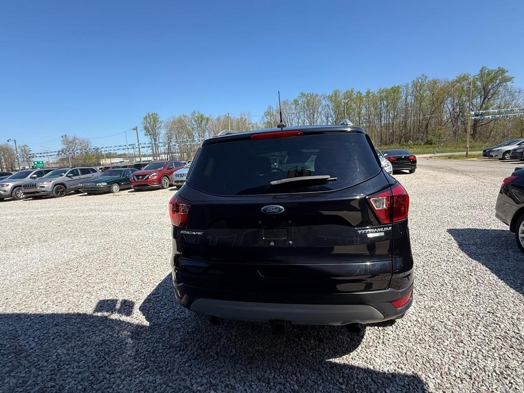 Ford Escape Titanium 4WD 2019
