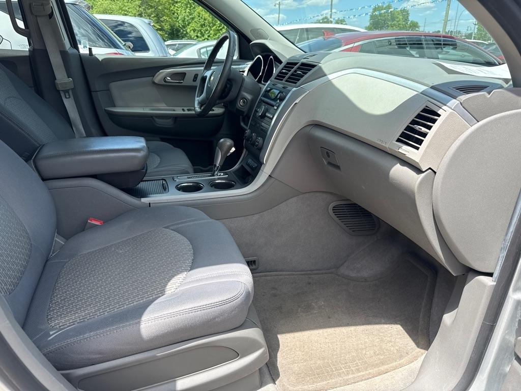 Chevrolet Traverse LT AWD 2012