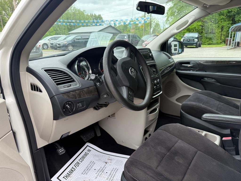 Dodge Grand Caravan Mainstreet 2011