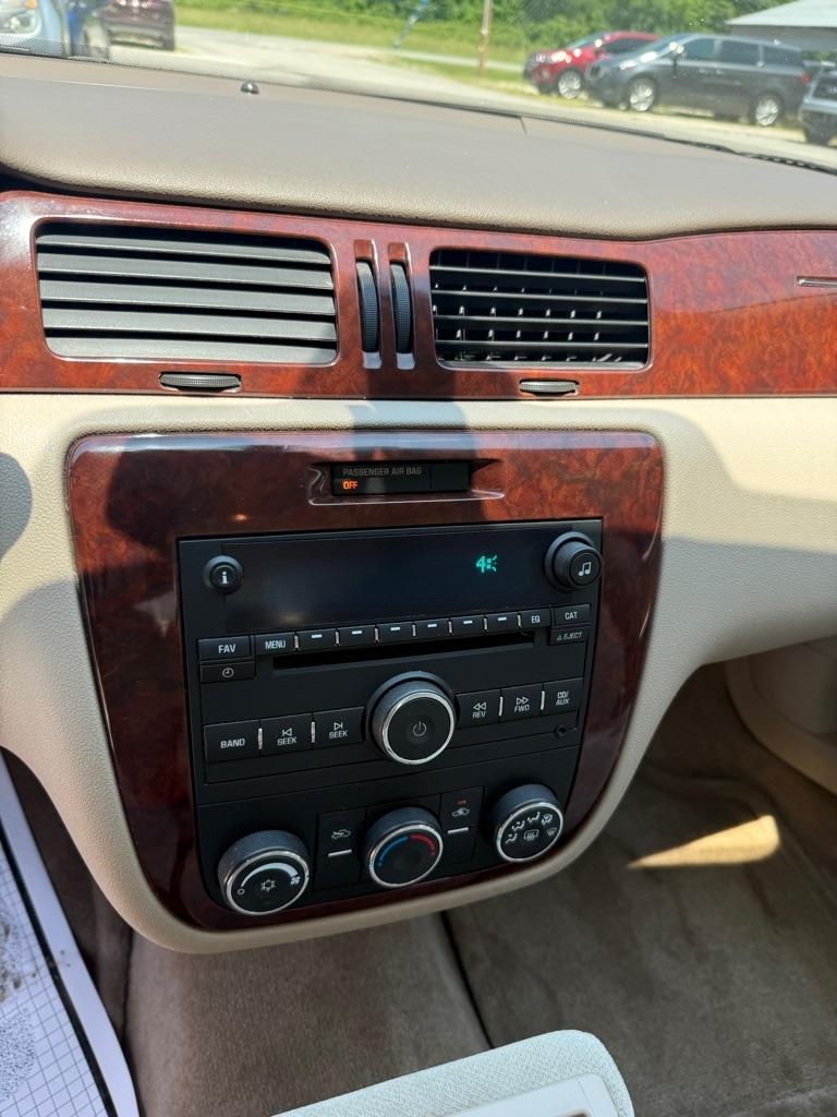 Chevrolet Impala LS 2008