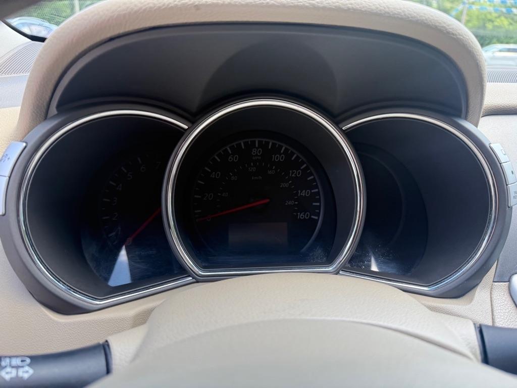 Nissan Murano S AWD 2012