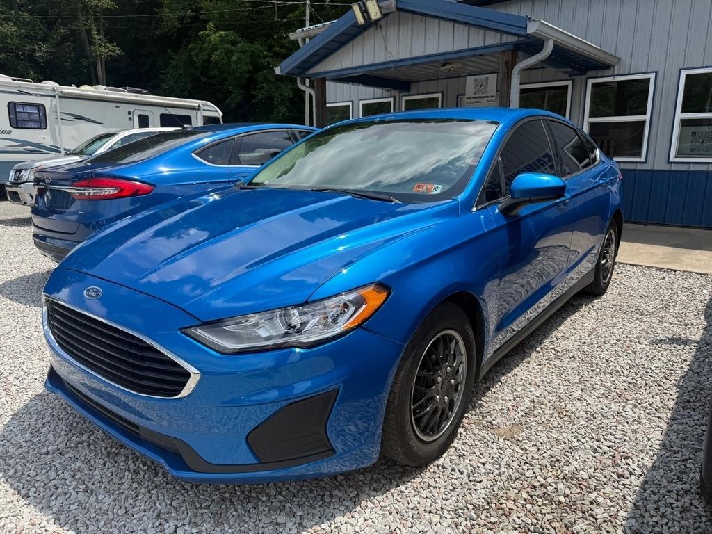 Ford Fusion S 2020