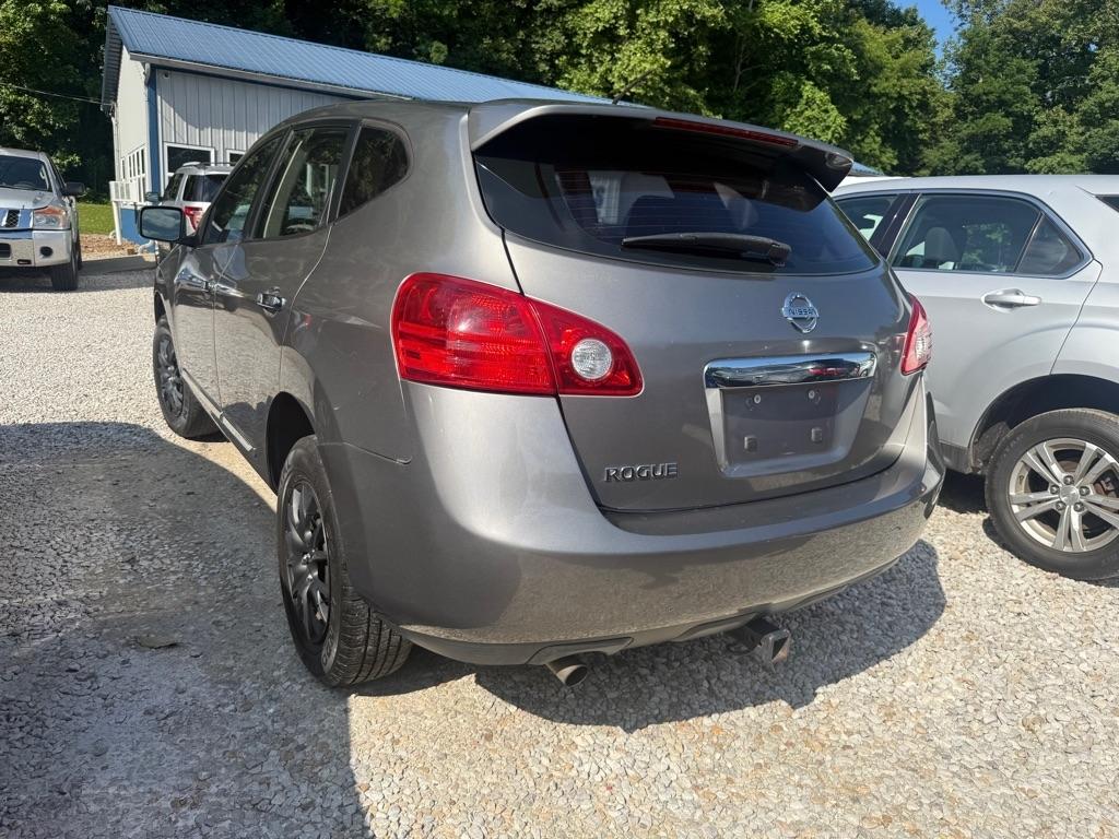 Nissan Rogue S 2WD 2013