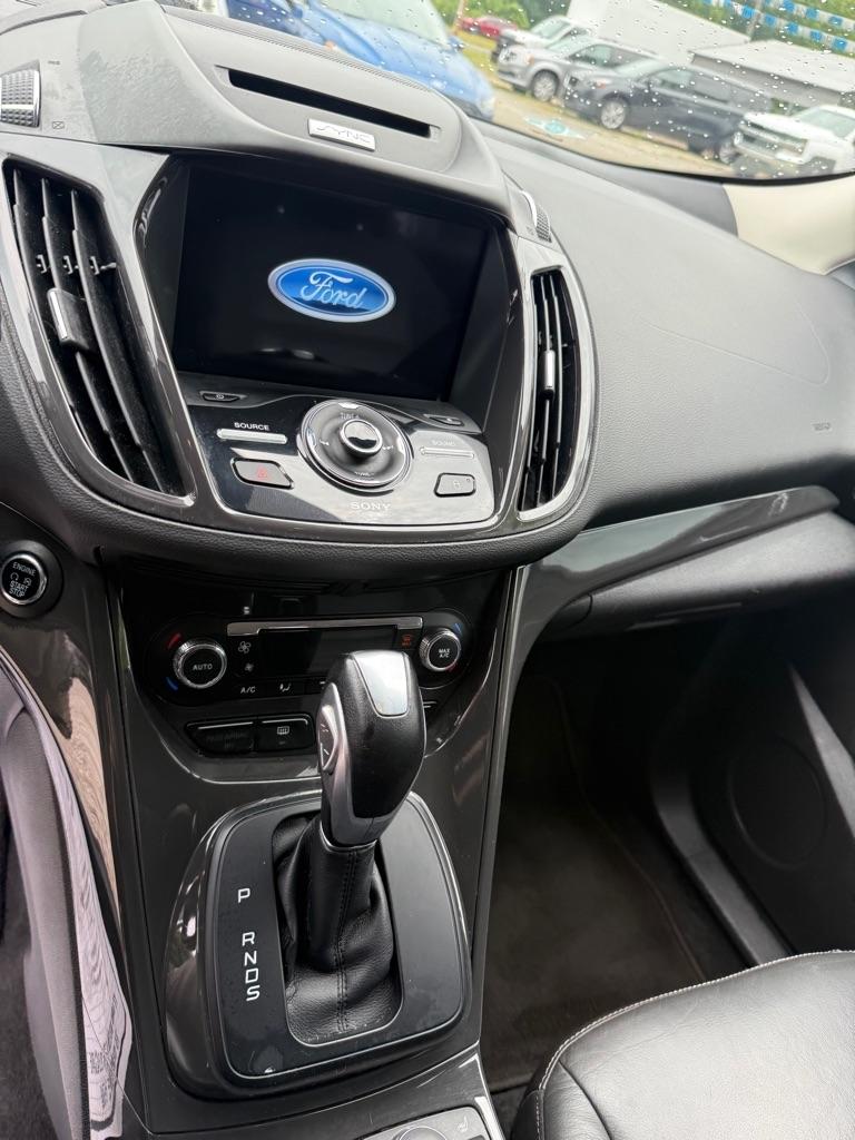 Ford Escape  2016