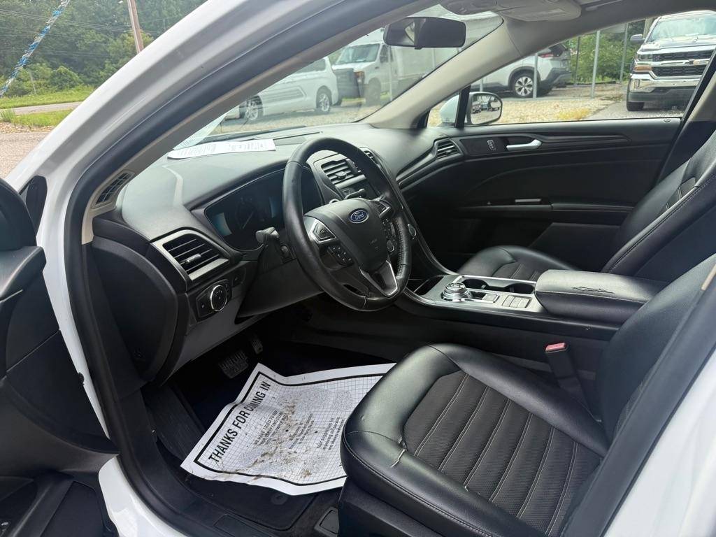 Ford Fusion Hybrid SE 2018