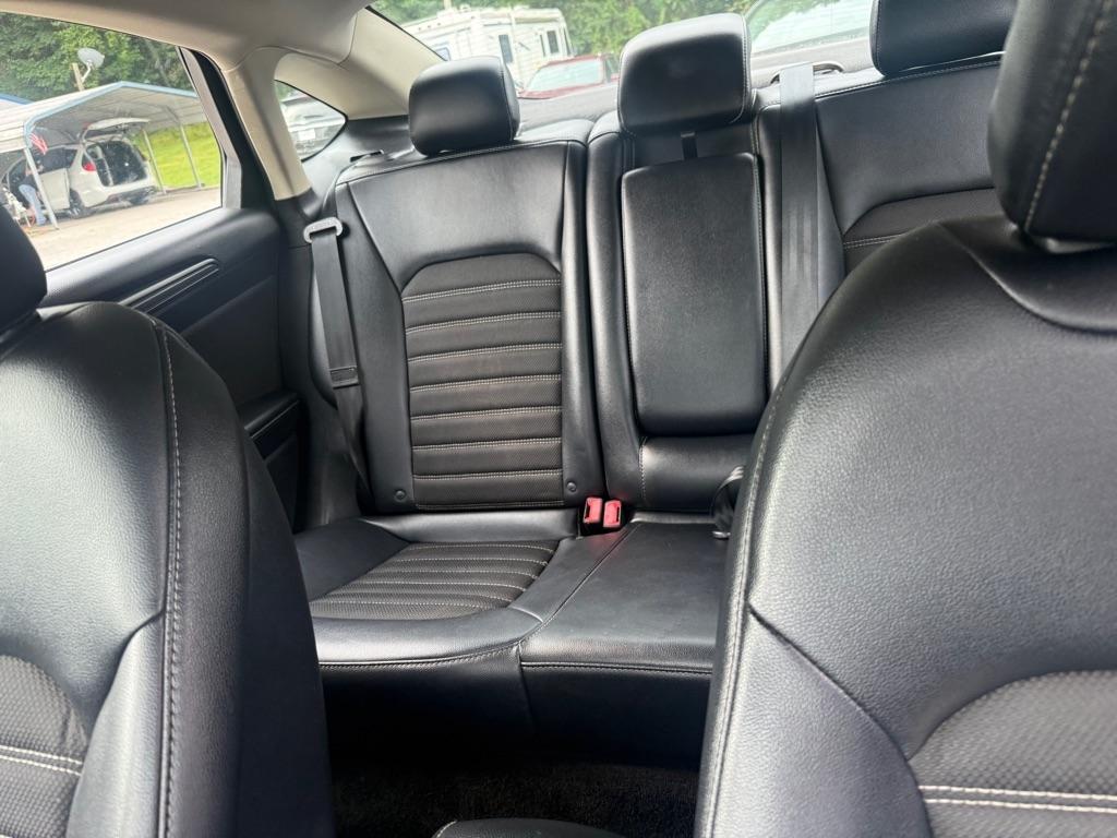 Ford Fusion Hybrid SE 2018