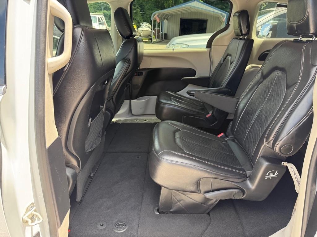 Chrysler Pacifica Touring-L 2022