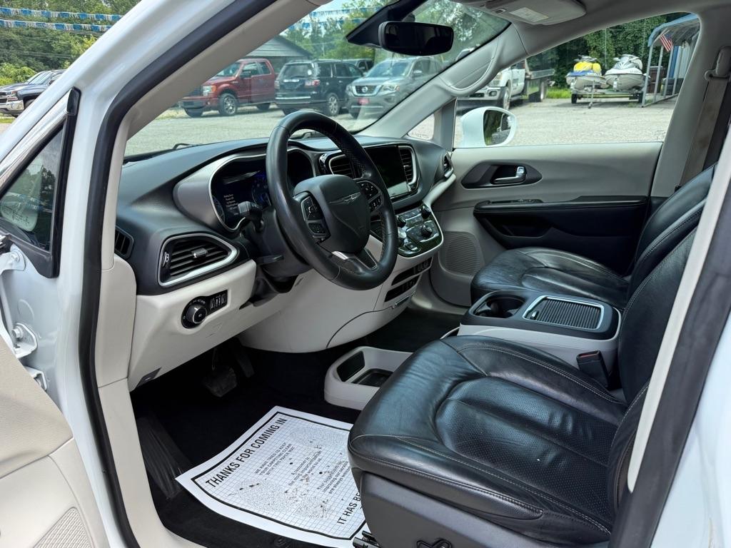 Chrysler Pacifica Touring-L 2022