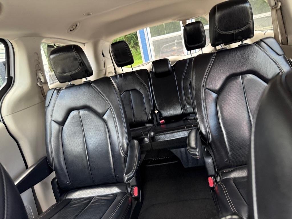 Chrysler Pacifica Touring-L 2022
