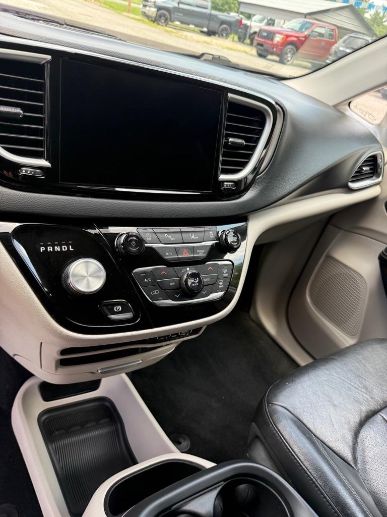 Chrysler Pacifica Touring-L 2022