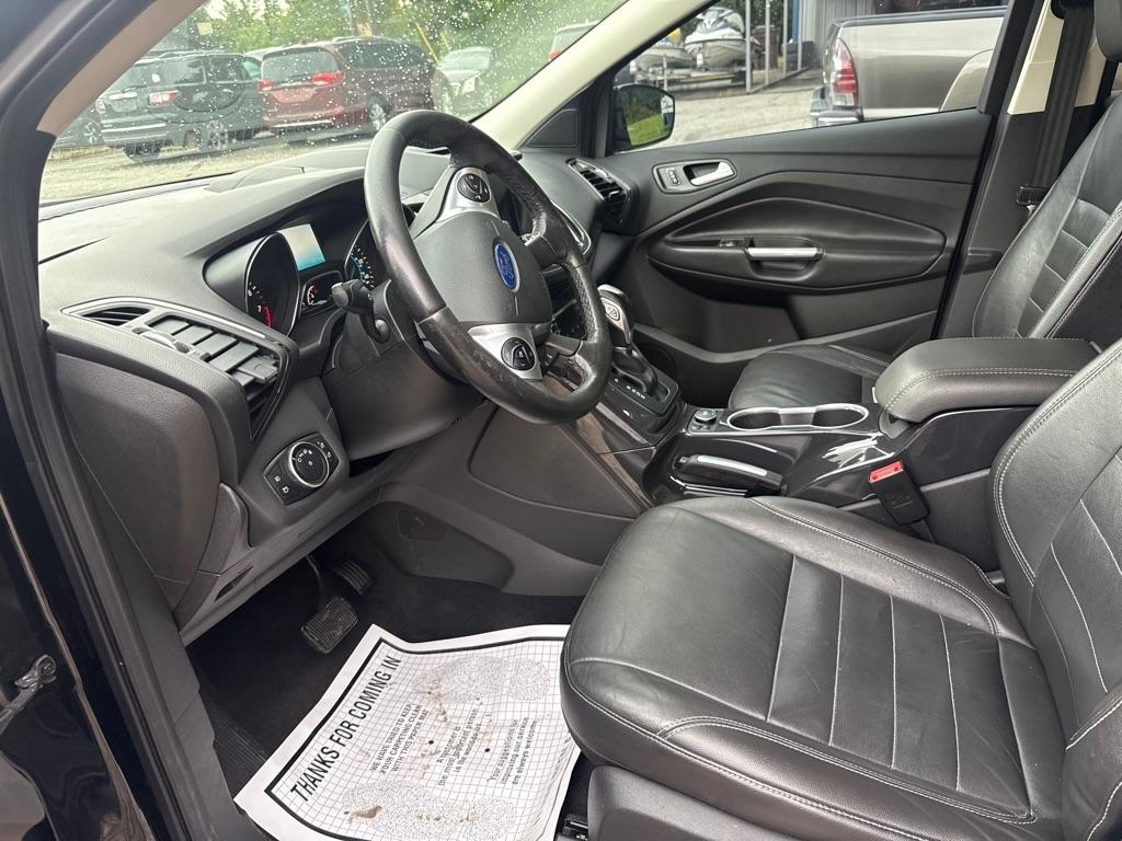 Ford Escape Titanium FWD 2016