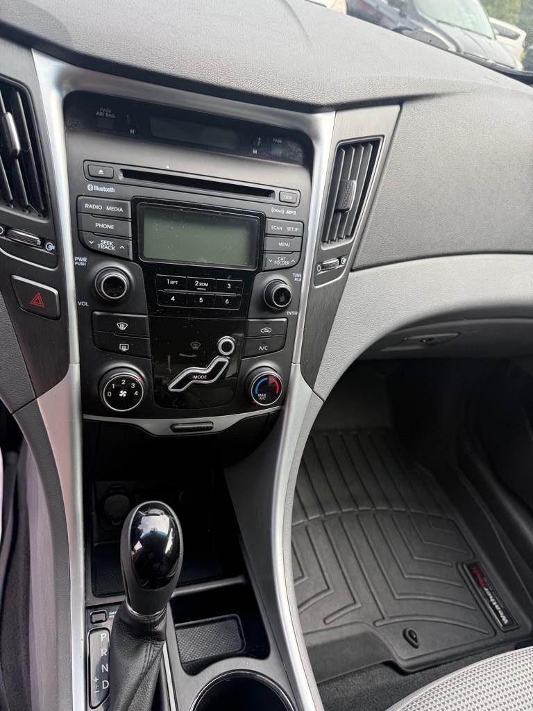 Hyundai Sonata GLS 2013