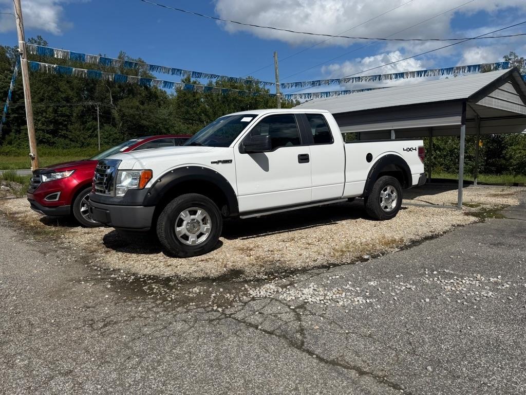 2012 Ford F-150 XL SuperCab 8-ft. Bed 4WD