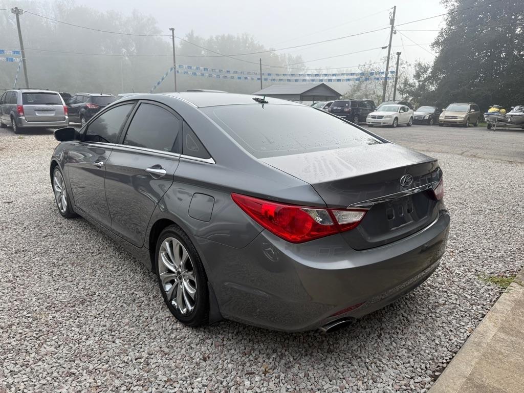 Hyundai Sonata SE Auto 2013