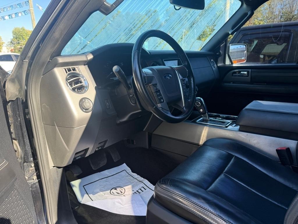 Ford Expedition EL Platinum 4WD 2016