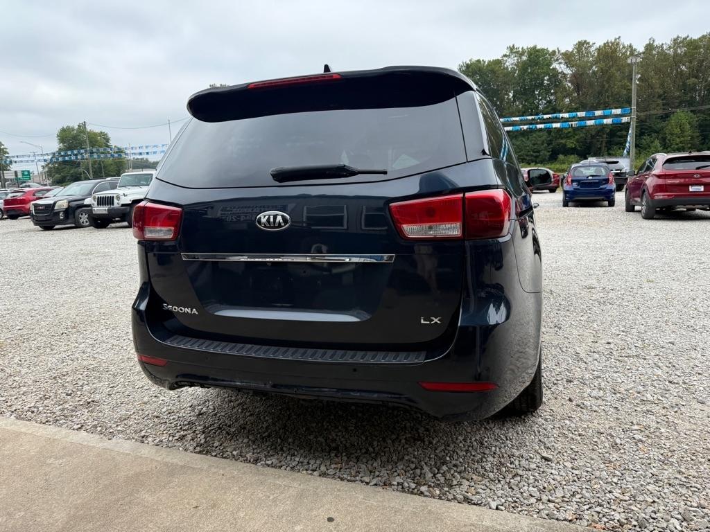 Kia Sedona LX 2015