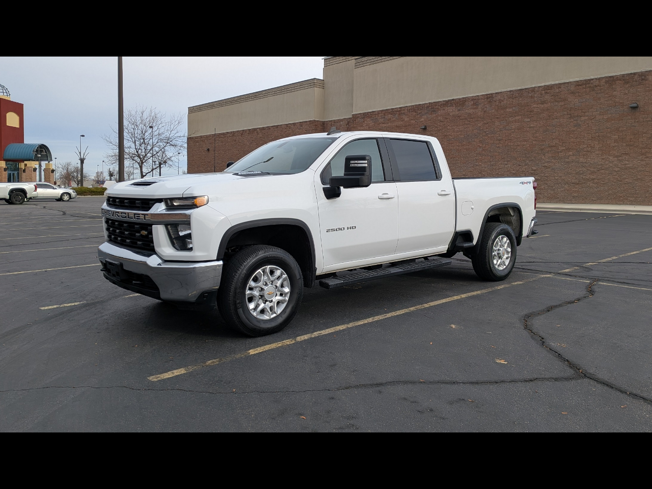 2022 Chevrolet Silverado 2500HD LT Crew Cab Short Box 4WD