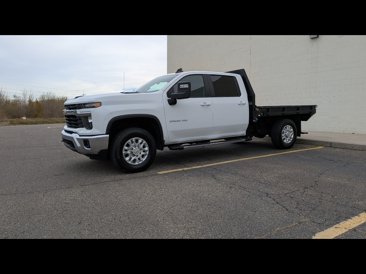 2024 Chevrolet Silverado 2500HD LT Crew Cab Long Box 4WD