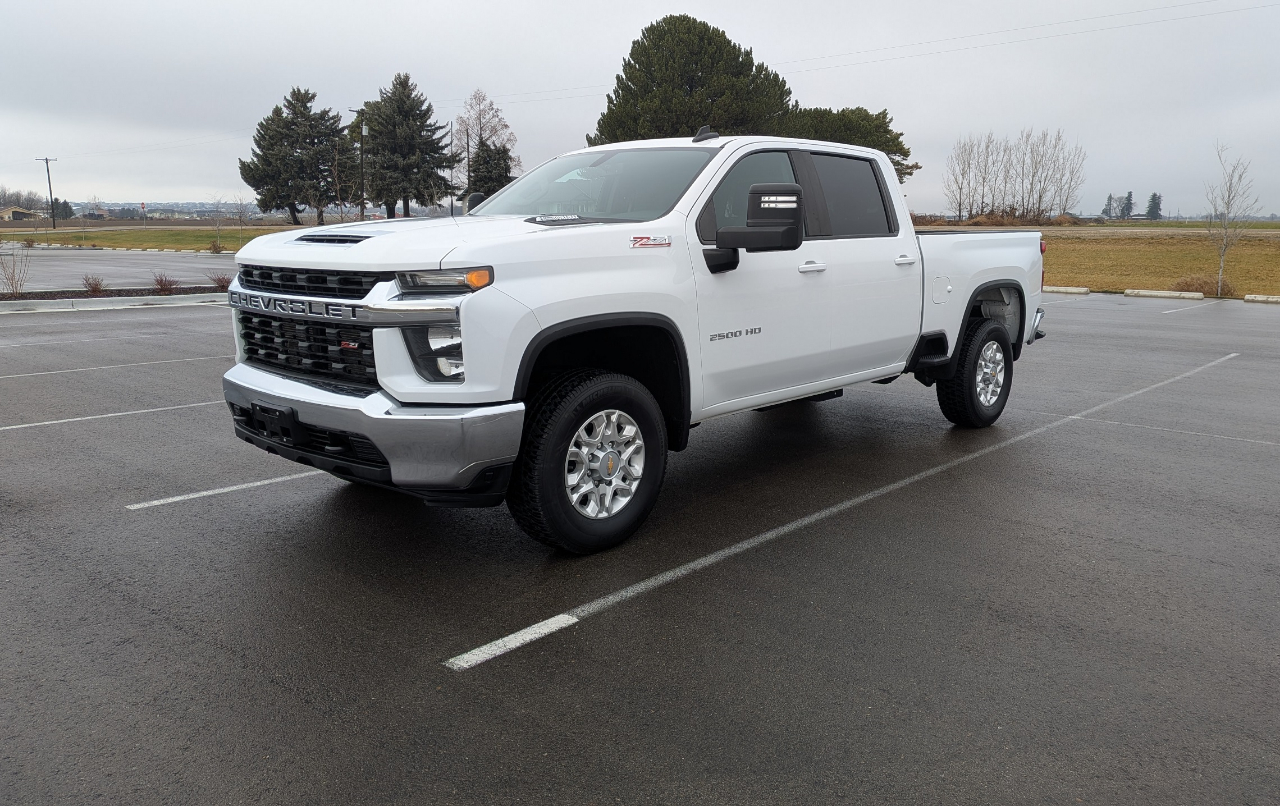 Chevrolet Silverado 2500HD LT Crew Cab Short Box 4WD 2023