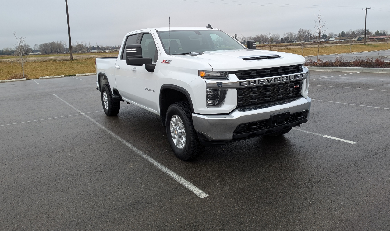 Chevrolet Silverado 2500HD LT Crew Cab Short Box 4WD 2023