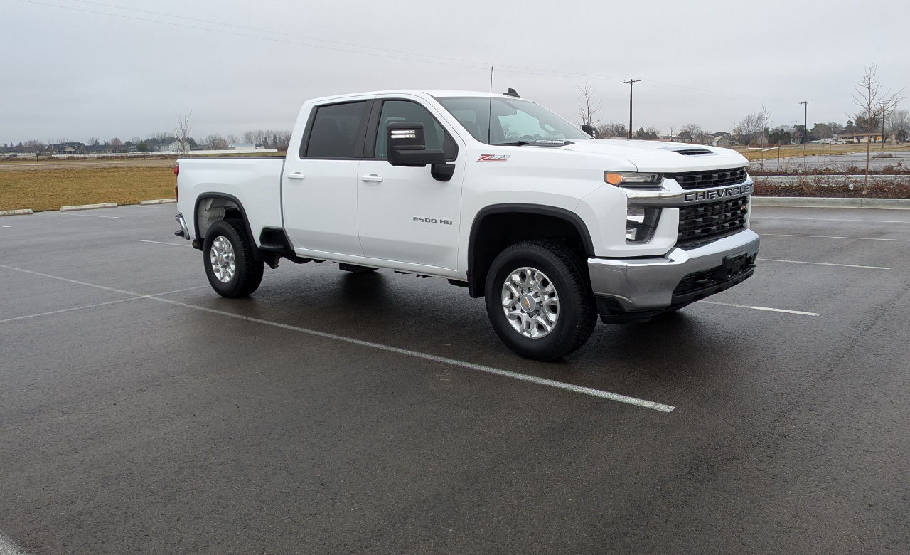 Chevrolet Silverado 2500HD LT Crew Cab Short Box 4WD 2023