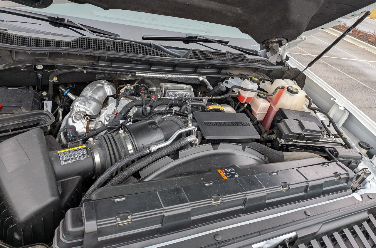 Chevrolet Silverado 2500HD LT Crew Cab Short Box 4WD 2023