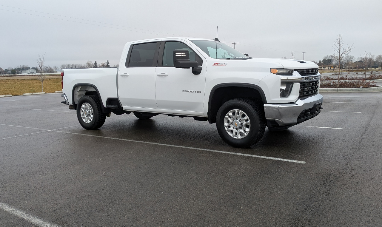 Chevrolet Silverado 2500HD LT Crew Cab Short Box 4WD 2023