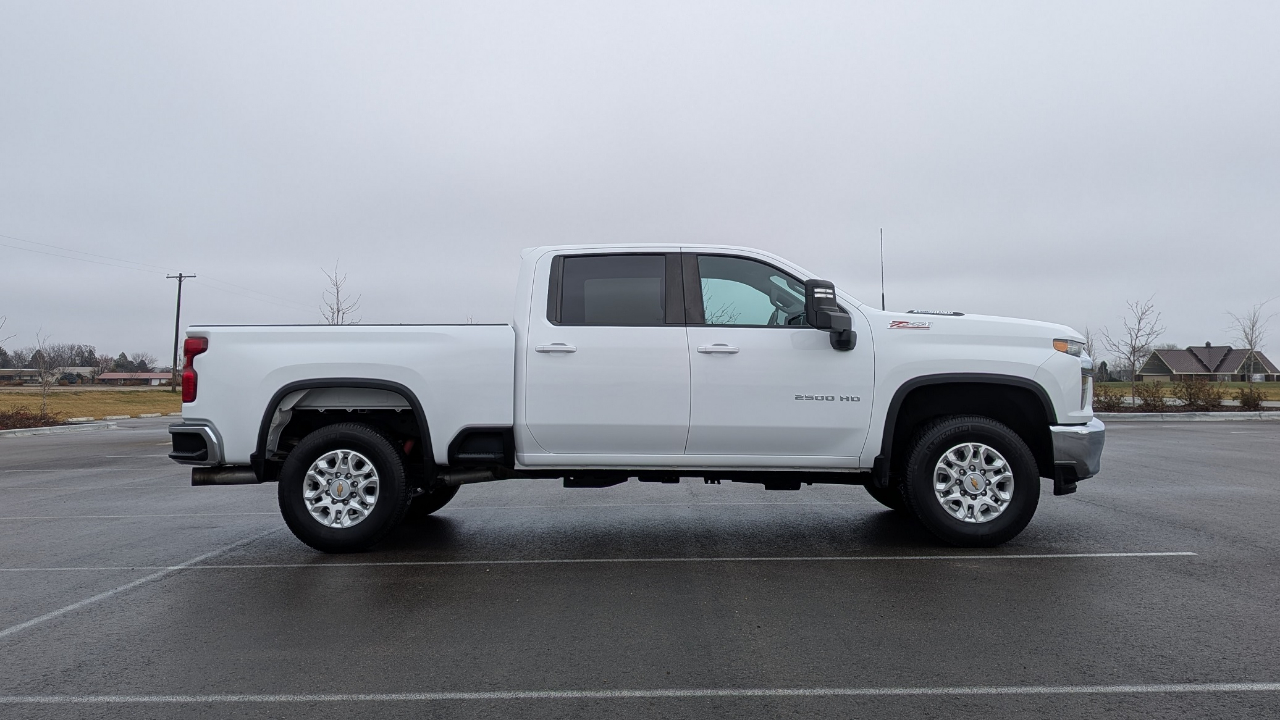 Chevrolet Silverado 2500HD LT Crew Cab Short Box 4WD 2023
