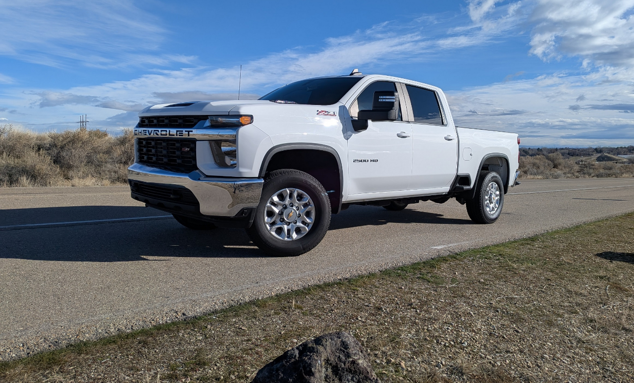 Chevrolet Silverado 2500HD LT Crew Cab Short Box 4WD 2023