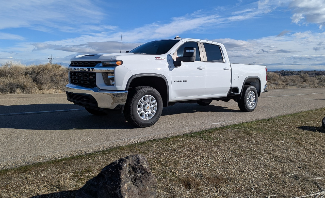 Chevrolet Silverado 2500HD LT Crew Cab Short Box 4WD 2023