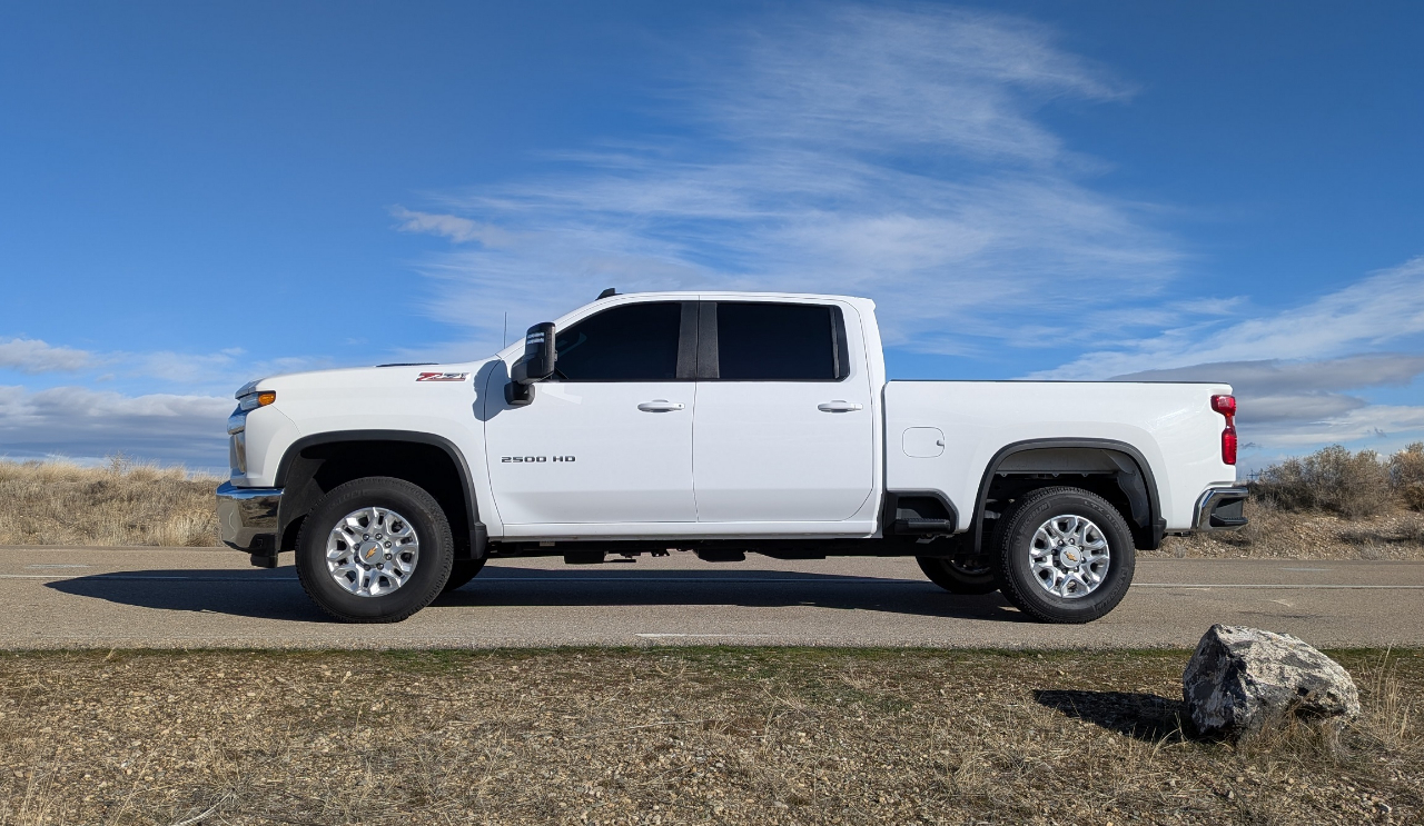 Chevrolet Silverado 2500HD LT Crew Cab Short Box 4WD 2023