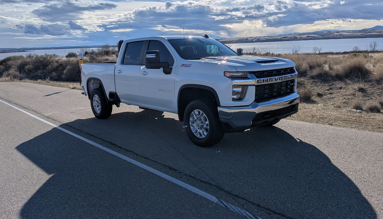 Chevrolet Silverado 2500HD LT Crew Cab Short Box 4WD 2023