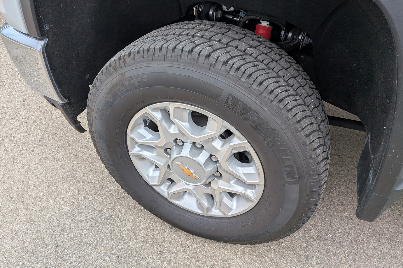 Chevrolet Silverado 2500HD LT Crew Cab Short Box 4WD 2023